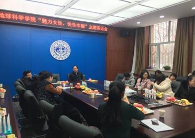 //haijiaozx.net/__local/8/89/A8/DCD527241FB191CF7420179D1DB_80D57932_2D504.jpg